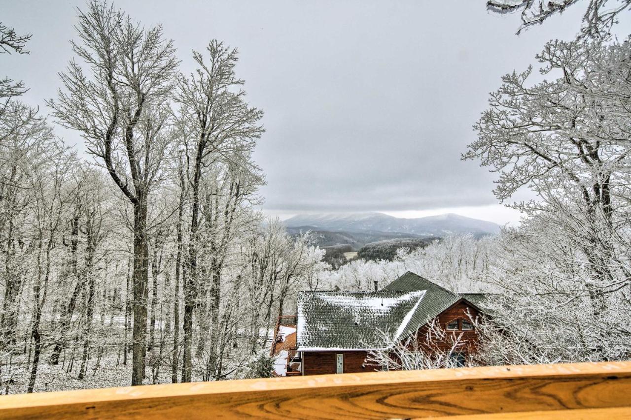 Cabin With Hot Tub And Mountain Views Less Than 5 Mi To Boone Блоуинг Рок Екстериор снимка